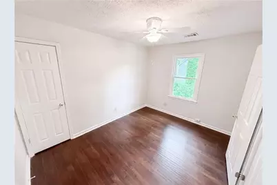 215 Arbour Run, Suwanee, GA 30024 - Photo 4