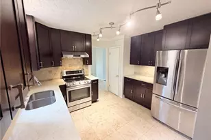 215 Arbour Run, Suwanee, GA 30024 - Photo 2