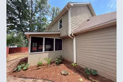 215 Arbour Run, Suwanee, GA 30024 - Photo 20