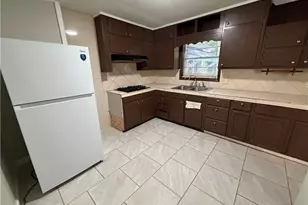 976 Dogwood Way, Norcross, GA 30093 - Photo 4