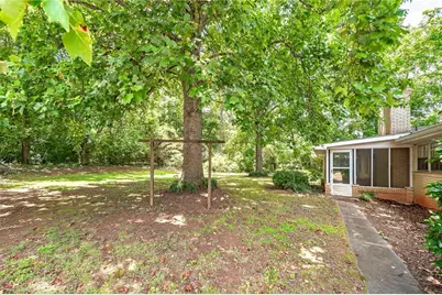 1318 East Lake Road, McDonough, GA 30252 - Photo 4