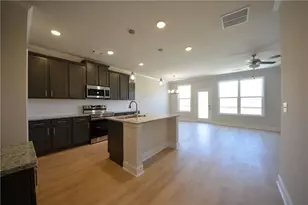 3825 Billabong Trl, Gainesville, GA 30506 - Photo 10