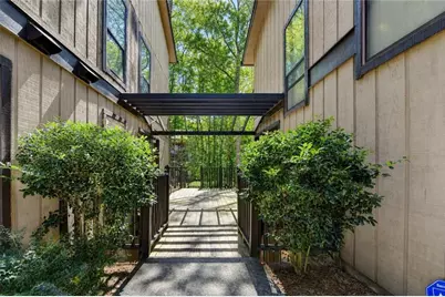 709 River Run Drive, Sandy Springs, GA 30350 - Photo 30