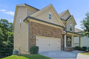 797 Sand Ln, Lawrenceville, GA 30045 - Photo 2