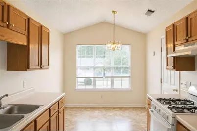 121 Samanthas Way, McDonough, GA 30253 - Photo 8