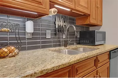 118 Lablanc Way NW, Atlanta, GA 30327 - Photo 12