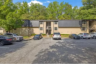 118 Lablanc Way NW, Atlanta, GA 30327 - Photo 2