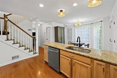 206 Comstock Court, Lawrenceville, GA 30044 - Photo 10