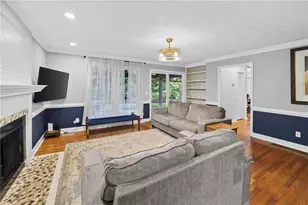 206 Comstock Ct, Lawrenceville, GA 30044 - Photo 6