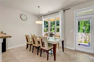 2540 Trelipe Dr, Lawrenceville, GA 30044 - Photo 14