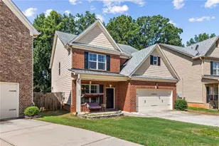 2540 Trelipe Dr, Lawrenceville, GA 30044 - Photo 2