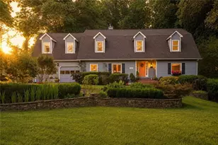 990 Lake Charles Dr, Roswell, GA 30075 - Photo 1