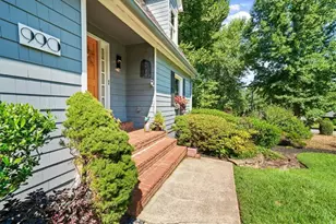 990 Lake Charles Dr, Roswell, GA 30075 - Photo 46