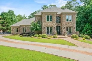 1605 Lockridge Dr, Cumming, GA 30041 - Photo 4