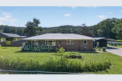 202 Peachtree Street, Fairmount, GA 30139 - Photo 2
