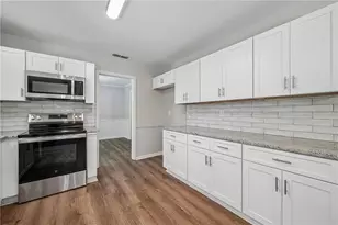 965 Dunstan Ln, Stone Mountain, GA 30083 - Photo 16