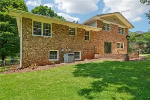 965 Dunstan Ln, Stone Mountain, GA 30083 - Photo 36