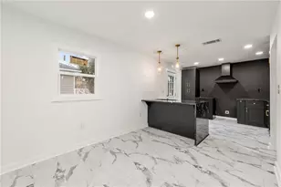 641 Hamilton E Holmes Dr NW, Atlanta, GA 30318 - Photo 6