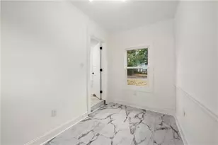 641 Hamilton E Holmes Dr NW, Atlanta, GA 30318 - Photo 8