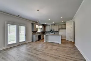 7309 Yewtree Dr Walk, Flowery Branch, GA 30542 - Photo 16