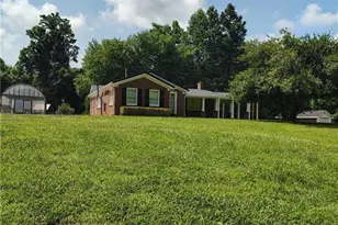 391 Lock Lear Cir, Dallas, GA 30157 - Photo 2