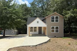 5725 Stonewall Tell Rd, Atlanta, GA 30349 - Photo 1