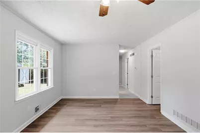 6556 Glenwood Drive, Douglasville, GA 30135 - Photo 4