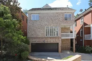 704 Longleaf Dr NE, Atlanta, GA 30342 - Photo 2
