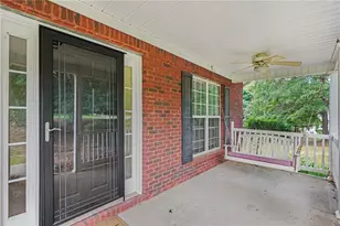 306 Park Chase Ct, Griffin, GA 30224 - Photo 4
