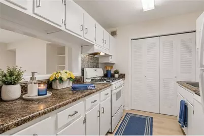 101 Dunbar Drive, Dunwoody, GA 30338 - Photo 18