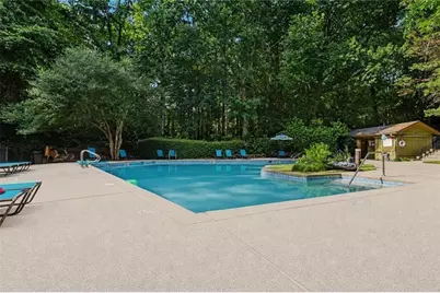 101 Dunbar Drive, Dunwoody, GA 30338 - Photo 40