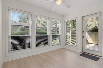 101 Dunbar Drive, Dunwoody, GA 30338 - Photo 14