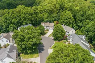 200 Smithdun Ln, Sandy Springs, GA 30350 - Photo 2