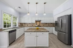 200 Smithdun Ln, Sandy Springs, GA 30350 - Photo 10