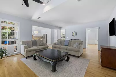 200 Smithdun Lane, Sandy Springs, GA 30350 - Photo 8