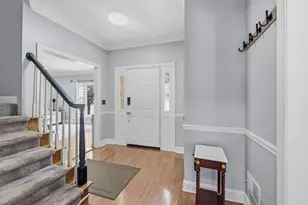8 Vernon Glen Ct, Sandy Springs, GA 30338 - Photo 4