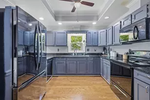 8 Vernon Glen Ct, Sandy Springs, GA 30338 - Photo 10