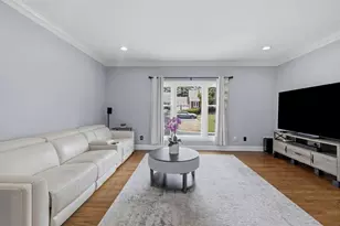8 Vernon Glen Ct, Sandy Springs, GA 30338 - Photo 6
