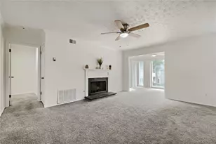 905 Augusta Dr, Marietta, GA 30067 - Photo 4
