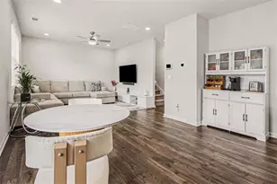 8236 Castleton Dr, Fairburn, GA 30213 - Photo 6