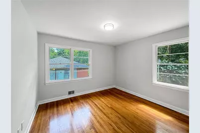 106 Larose Circle SE, Marietta, GA 30060 - Photo 10