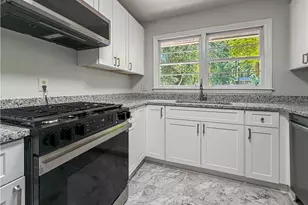 106 Larose Cir SE, Marietta, GA 30060 - Photo 4