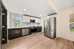 2949 Pearl St, East Point, GA 30344 - Photo 6