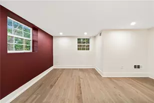 2949 Pearl St, East Point, GA 30344 - Photo 20