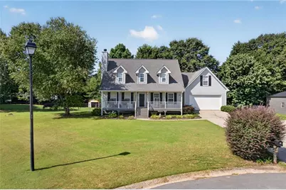 481 Lisa Circle, Winder, GA 30680 - Photo 2