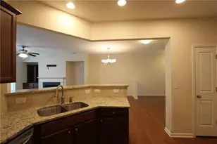 2132 Greencrest Cir, Alpharetta, GA 30004 - Photo 8
