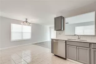 3632 Diamond Cir, Decatur, GA 30034 - Photo 6