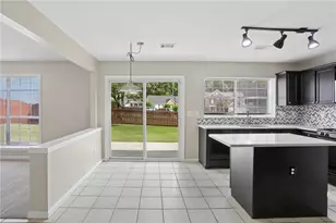 11980 Carriage Park Ln, Johns Creek, GA 30097 - Photo 10