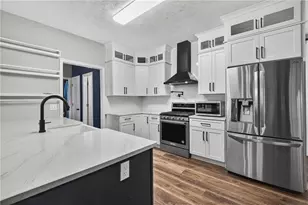 6235 Germantown Dr, Flowery Branch, GA 30542 - Photo 6