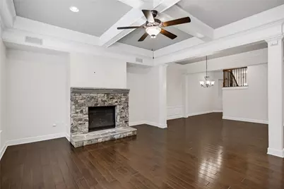 122 Barkley Lane, Sandy Springs, GA 30328 - Photo 6